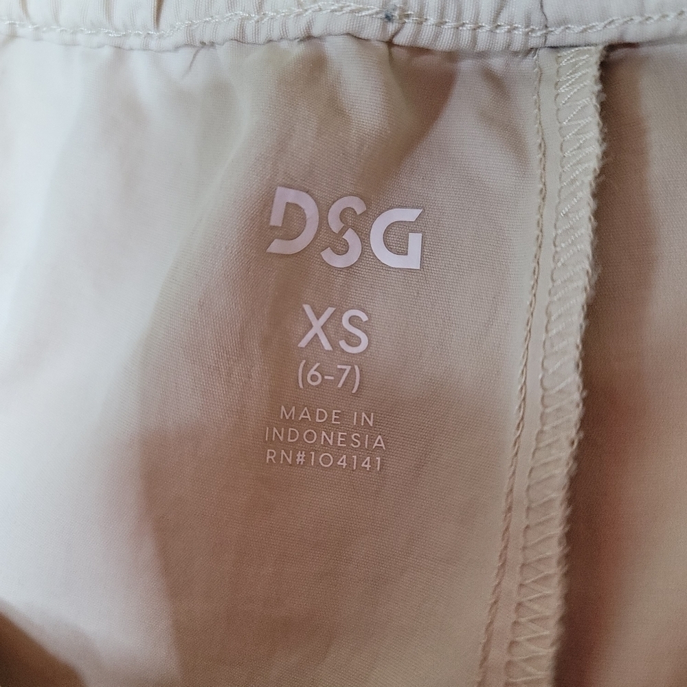 DSG Khaki Nylon Cargo Joggers Kids Size XS (6-7) - Picture 5 of 12